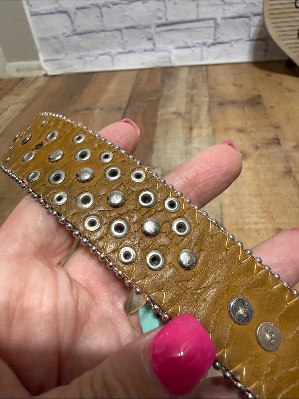 Nocona Girls Pink Heart Concho Belt Brown Rhinestone - N4425202 Size 24 Pre owne
